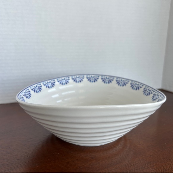 Sophie Conran for PORTMEIRION Sophie Blue Betty Soup/Cereal Bowl - Picture 1 of 7